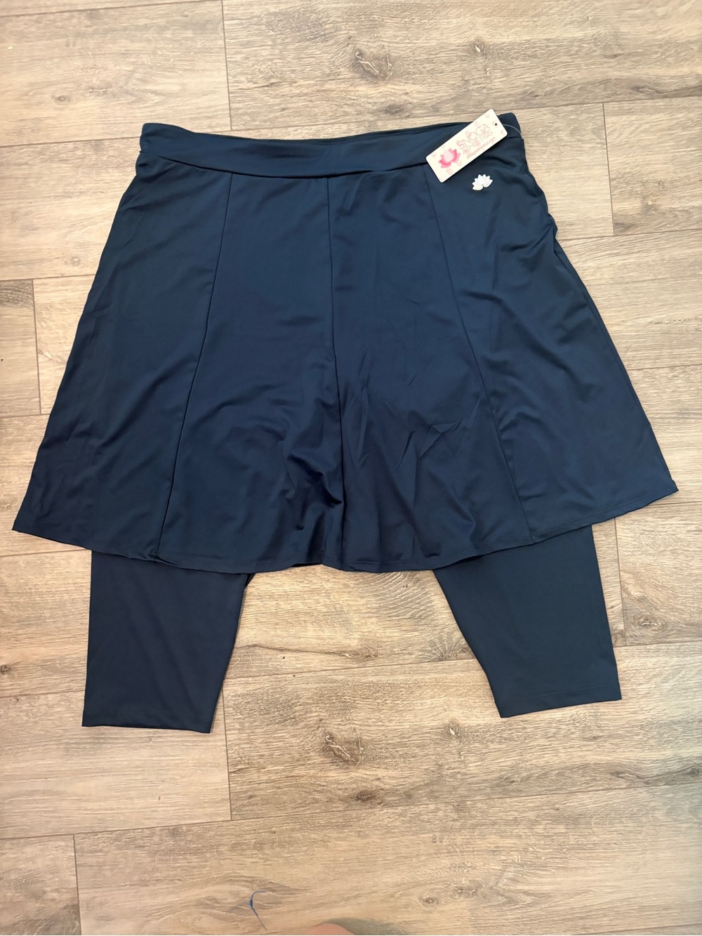 Navy ballet SNOGA skirt NWT